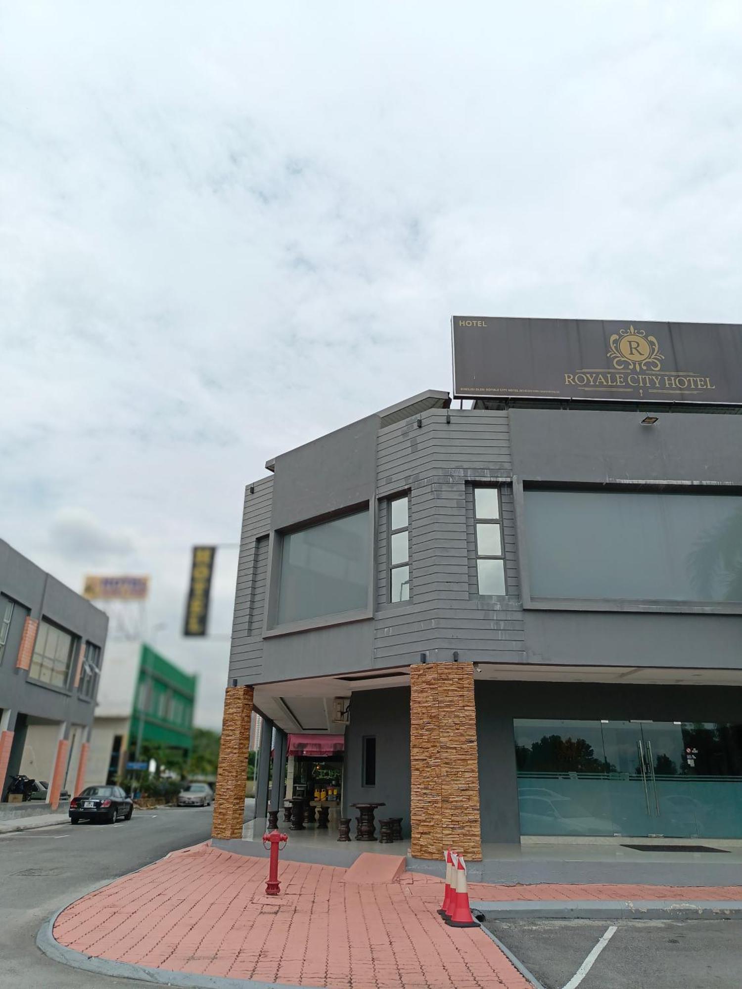Royale City Hotel - 10 Min From Klia Klia 2 Airport Sepang Buitenkant foto