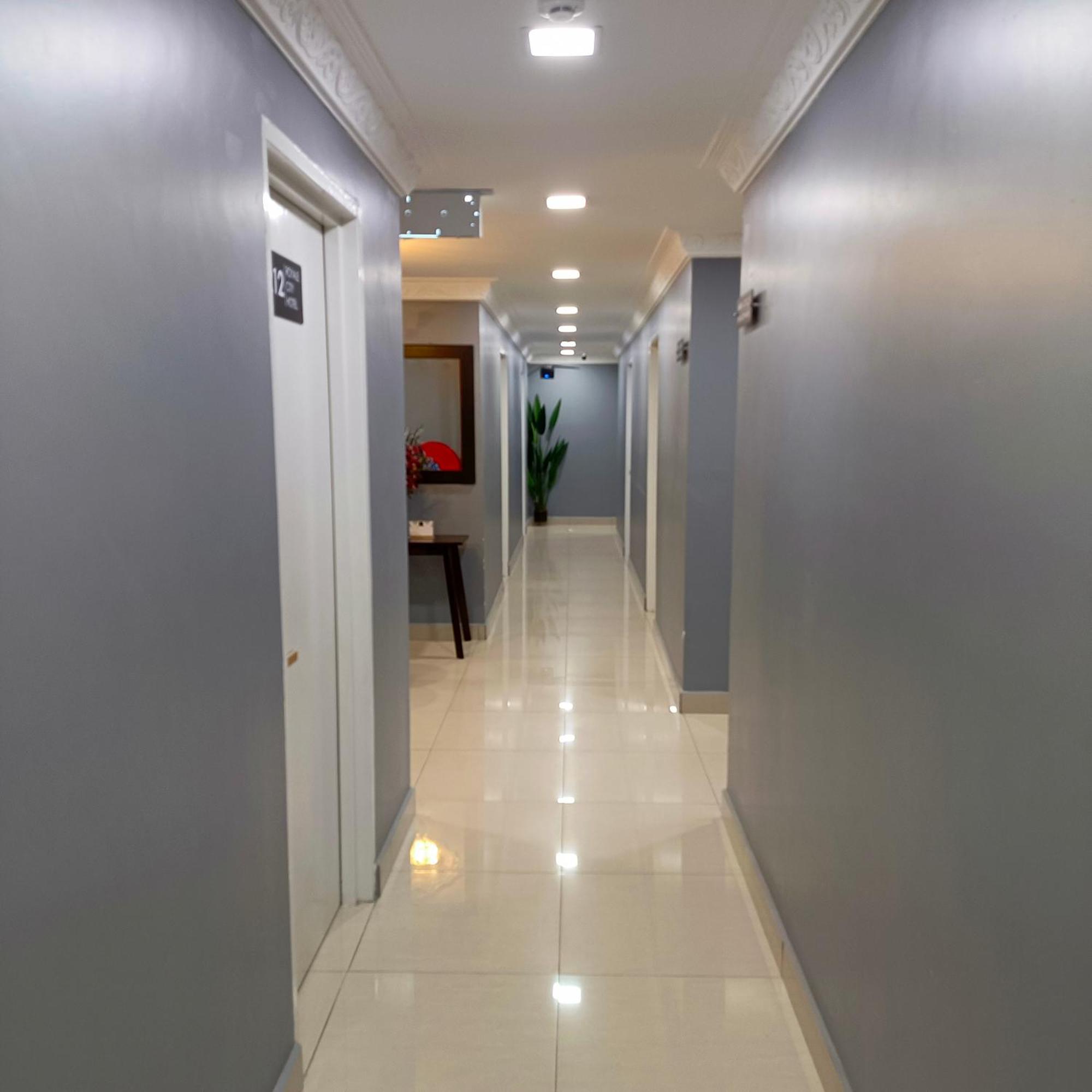 Royale City Hotel - 10 Min From Klia Klia 2 Airport Sepang Buitenkant foto
